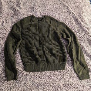Olive Green Aéropostale Cropped Crew Sweater